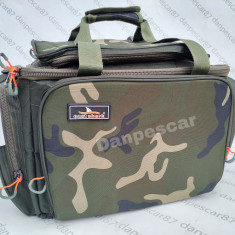 Geanta pescar EASTSHARK Carryall Medium 56CM X 38X 36 CM