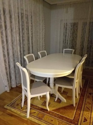 SET LID 68 MASA ALB/ GRI CU 6 SCAUNE TAPITATE, 155CM RESTRANSA &amp;amp;#8211; 235CM EXTINSA foto