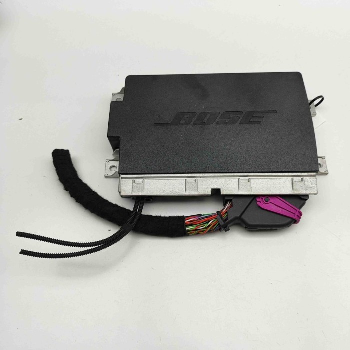 Amplificator de sunet PORSCHE CAYENNE Coupe 9YB 2023 OEM: 9J1035223L