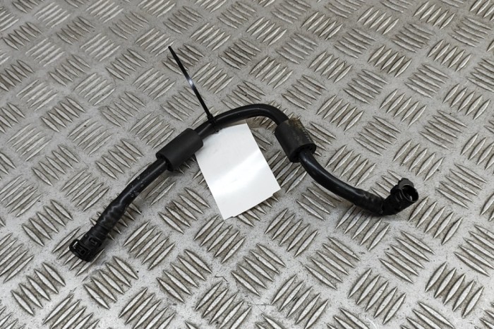 Furtun de lichid de răcire MERCEDES-BENZ C W206 2024 OEM: A2064304300 | 31777335