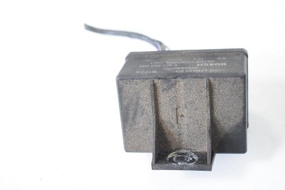 Bujie incandescentă JAGUAR XF X250 2010 OEM: 9X2Q12B533BB,0281003048 | 3968896 foto