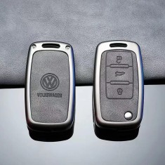 Set Husa si Breloc cheie auto compatibil VW Volkswagen Bora Tiguan Polo Passat B5