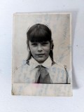 Fotografie portret fetita pionier (foto pt panoul de onoare), anii 80, 6.5x9cm