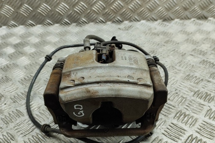 Etrier de fr&acirc;nă dreapta spate MERCEDES-BENZ EQC 2022 OEM: A0004237600 27349078