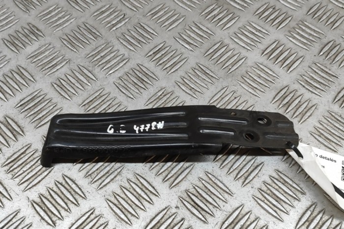 Suport bara de protecție dreapta spate VW PASSAT Variant B8 3G5 2016 OEM: 3G0809236A 28330186