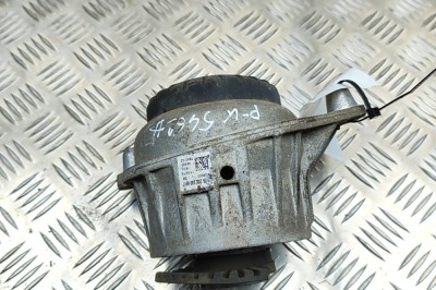 Suport motor dreapta MERCEDES-BENZ C T-Model S205 2015 OEM: A2052406917 | 31494335 foto