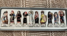 Set figurine etnii din Vietnam &ndash; colecție rară, ceramică