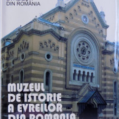 MUZEUL DE ISTORIE A EVREILOR SIN ROMANIA " SEF RABIN DR. MOSES ROSEN " text de HARY KULER si LYA BENJAMIN , 2002
