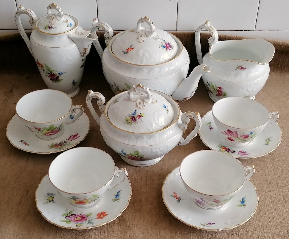 Set ceai/cafea 4 persoane Karlsbad original din portelan, Seturi | Okazii.ro