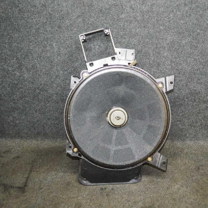 Subwoofer AUDI A8 D3 4E2, 4E8 2005 OEM: 4E0035412A 2414910