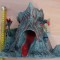 Gormiti Vulkan Castel malefic 20 cm butoane si trape secrete SET9 S