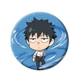 Cumpara ieftin Insigna rotunda anime chibi cu personaj masculin si efect valuri albastre, model ilustrat, 58 mm