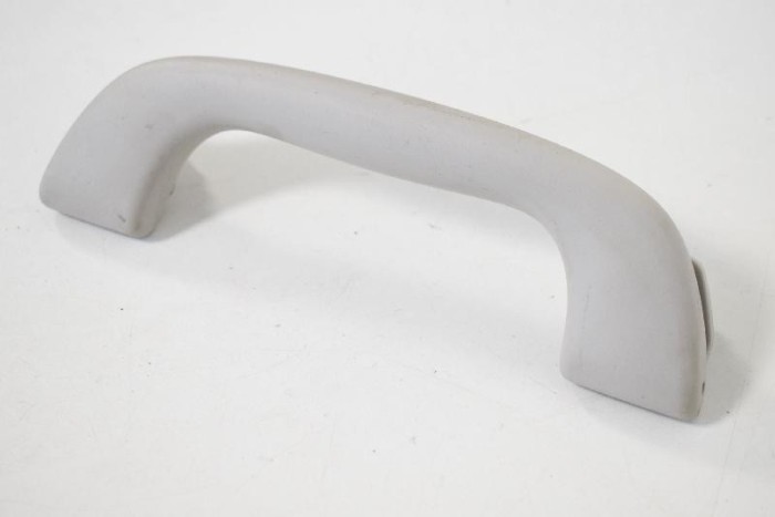 M&acirc;ner plafon st&acirc;nga față SUBARU FORESTER SJ 2015 3538566