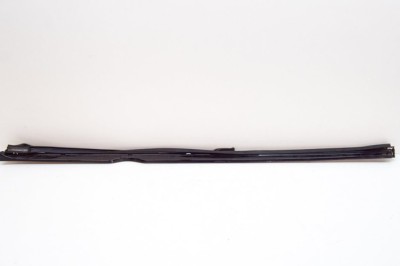 Ornament prag interior dreapta față TESLA MODEL S 2017 OEM: 1012217-00-G 11821081 foto