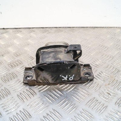 Suport motor st&amp;acirc;nga OPEL CORSA E 2018 OEM: 13371838 | 3376520 foto