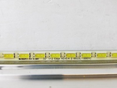 Barete LED 32: V12 Edge REV0.4 2 Din Philips 32PFL3517H Ecran LC320EUE(SE)(M1) foto
