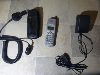 Telefon mobil de colectie/gsm Sony CMD-CD5 foto