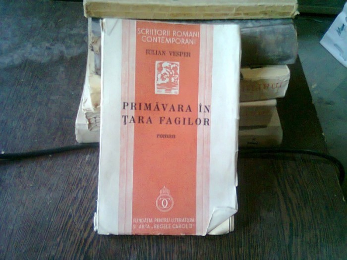 PRIMAVARA IN TARA FAGILOR - IULIAN VESPER