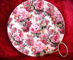 PLATOU FRUCTIERA PORTELAN FINE BONE CHINA ANGLIA RAMBLING ROSE TRANDAFIRI 27 CM