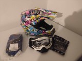 Cumpara ieftin Set Moto Enduro: Cască L (59-60cm) + Ochelari + Mănuși + Cagulă. ABS, ECE