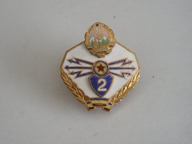 QW9 N2 86 - insigna - militar - comunism - transmisiuni - specialist clasa 2
