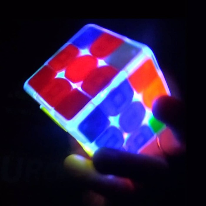 Cub tip Rubik SengSo Lustrous 3x3x3 (Lumineaza in intuneric, bec LED incorporat), jucarie educativa