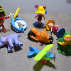 Figurine Disney, Kinder Surprise - Rio si Winnie the Pooh, motocicleta, avion