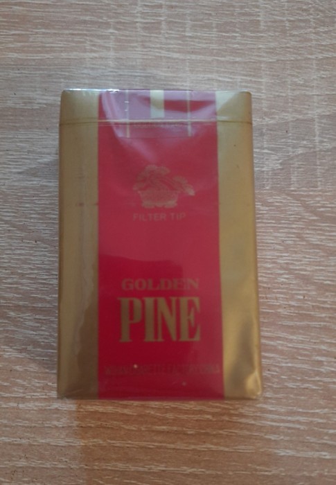 Pachet plin cu tigari GOLDEN PINE - Coreea anii 1980