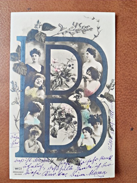 Carte postala cu 9 chipuri de femei, inceput de secol XX