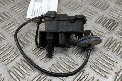 &amp;Icirc;ncuietoare capac rezervor VW GOLF VII 5G1, BQ1, BE1, BE2 2015 OEM: 5C6810773H 25302870 foto