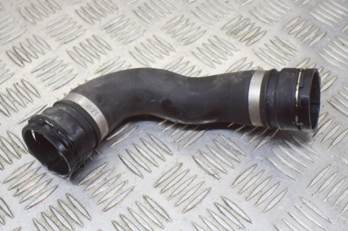 Furtun de lichid de răcire BMW 3 F30, F80 2013 OEM: 7812942 12112666