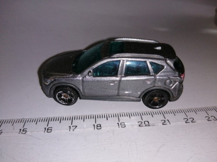 bnk jc Matchbox MB 1077 - 16 Mazda CX-5 -