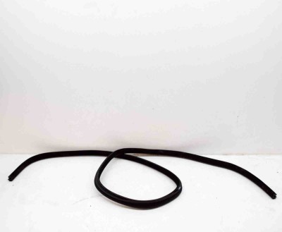 Garnitura ușă dreapta spate LAND ROVER RANGE ROVER VELAR L560 2019 OEM: J8A2-253A10-A foto