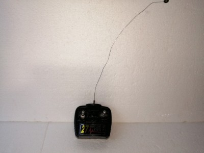bnk jc Telecomanda 27 MHz - functionala foto
