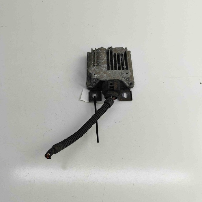 Unitate de control pompa de combustibil PORSCHE CAYENNE 92A 2014 OEM: 7P0906093B,7P0.906.093.B