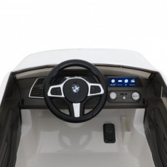 Masina electrica copii BMW X5 Versiune M 12V cu telecomanda alb