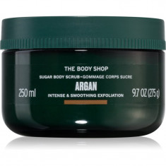 The Body Shop Argan exfoliant pentru corp cu ulei de argan 250 ml