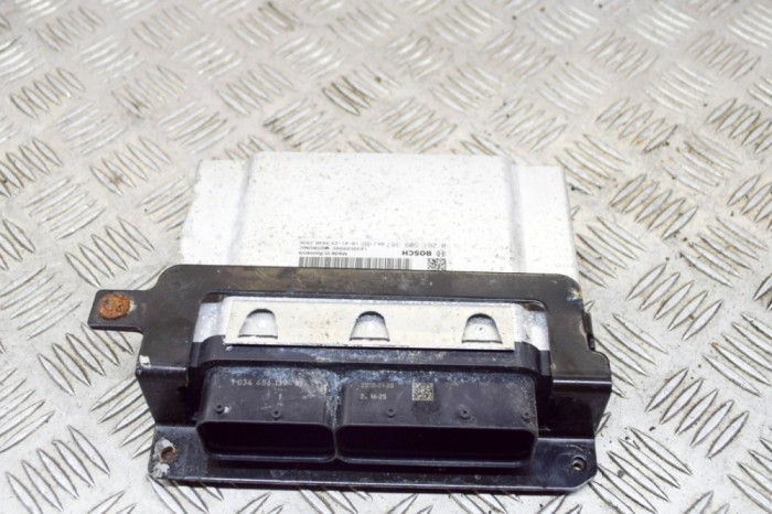 Unitate de control motor AUDI A1 8X1, 8XK 2014 OEM: 1039S99945,04E907309AC,04E906027AL,0261S09387 13883836
