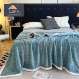 Patura cocolino 200x230cm,gofrata cu bordura alba,albastra-F065