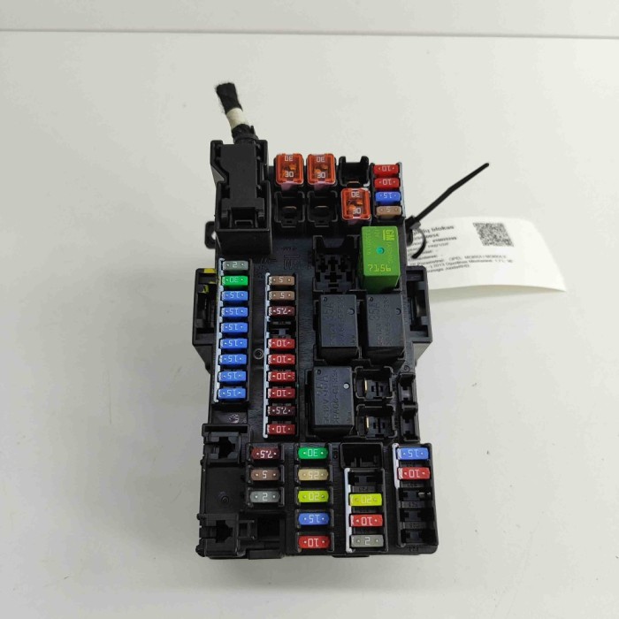 Modul panou de siguranțe OPEL MOKKA / MOKKA X 2013 OEM: 1308171445,95263750