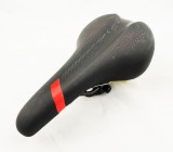 Sa bicicleta Jet WL-1090-8, negru/rosu, 140x270mm, spuma usoara, otel, 420g