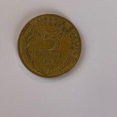 Moneda 5 CENTIMES - 5 CENTIMI - 1976 - Franta - KM 933 (90)