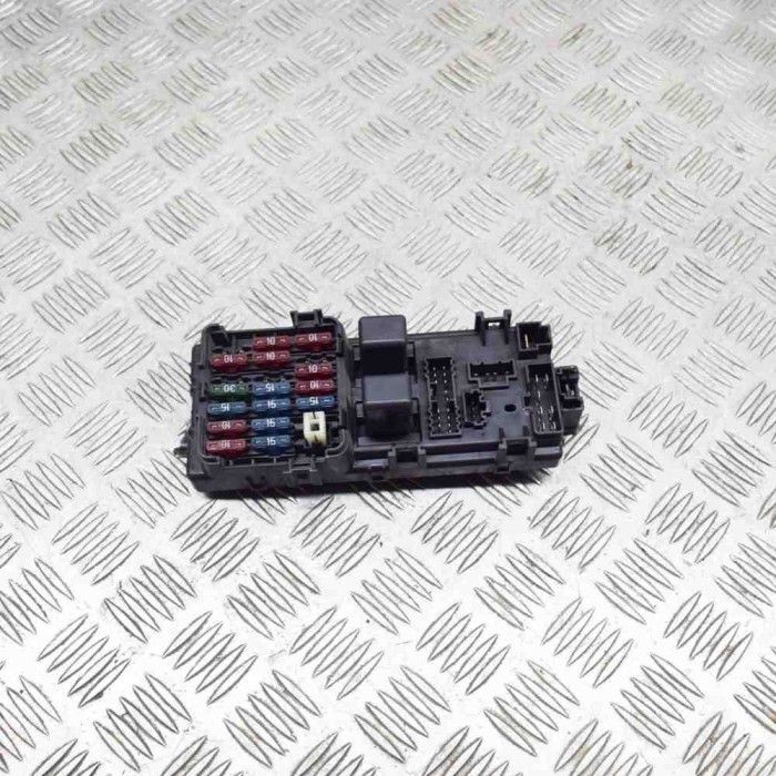 Modul panou de siguranțe DODGE STEALTH 1992