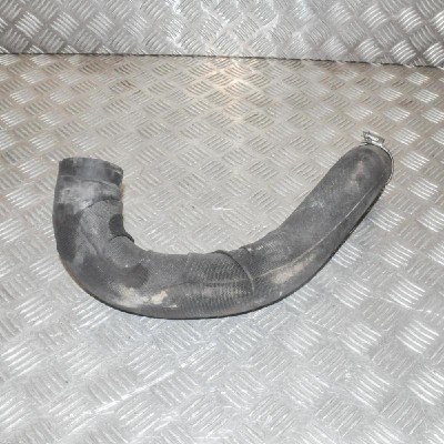 Furtun intercooler dreapta AUDI A4 Avant 8K5, B8 2014 OEM: 8K0145738AH | 2855257 foto