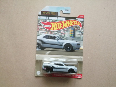 bnk jc Hot Wheels Mattel - 18 Dodge Challenger SRT Demon foto