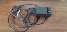ALIMENTATOR FOCUS-2211A - &icirc;ncărcătorul Li-Ion - 4.2V 750mA PENTRU NP-40 și NP-60