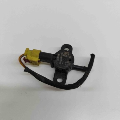 Senzor de impact dreapta față AUDI Q7 4M 2018 OEM: 4M0959121A | 30422024 foto