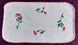 Mileu floral cu broderie plina, cusatura vintage de mana, vechime 50 ani