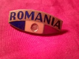 Insigna Romania si Tricolorul ,stema RSR metal si email , L= 3,2cm