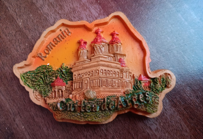 D1 - Magnet frigider - tematica turism - Curtea de Arges - Romania 40